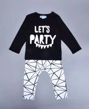 2016 brand new Boys clothing set kids sports suit children tracksuit boys long shirt + pants gogging sweatshirt casual clothes
2016 brand new Boys clothing set kids sports suit children tracksuit boys long shirt + pants gogging sweatshirt casual clothes