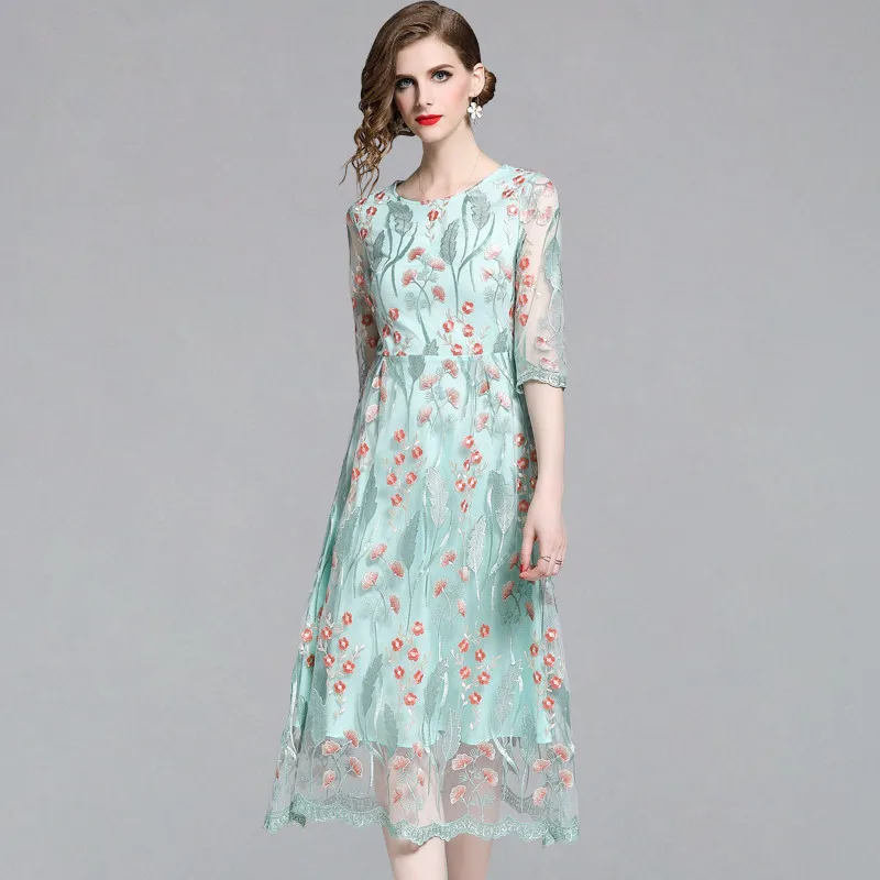 MSSNNG 2019 Europe Summer Dress Women O-neck Embroidery Slim Casual Work Party Mesh Dresses Sexy A-line Vintage Vestidos
MSSNNG 2019 Europe Summer Dress Women O-neck Embroidery Slim Casual Work Party Mesh Dresses Sexy A-line Vintage Vestidos