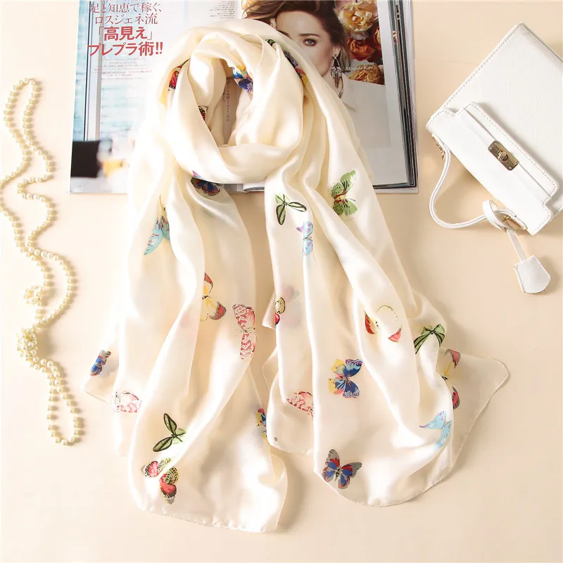 2017 luxury brand summer women scarf hot quality soft silk scarves female shawls Foulard Beach cover-ups wraps silk bandana
2017 luxury brand summer women scarf hot quality soft silk scarves female shawls Foulard Beach cover-ups wraps silk bandana
