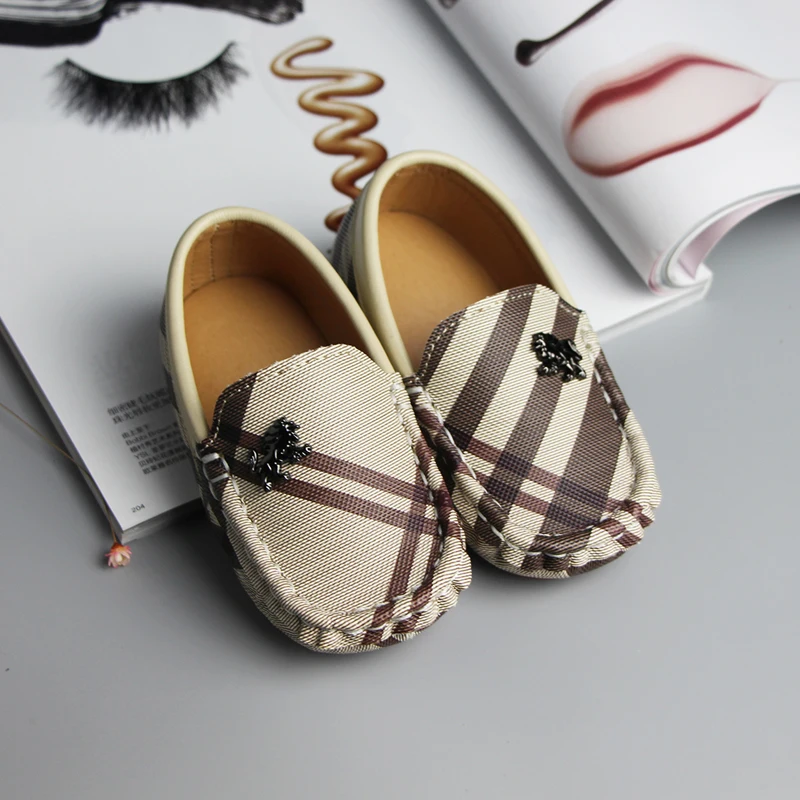 2016 spring and autumn child leather children Moccasins baby toddler shoes 1 - 2 - 3 soft outsole foot wrapping single shoes
2016 spring and autumn child leather children Moccasins baby toddler shoes 1 - 2 - 3 soft outsole foot wrapping single shoes