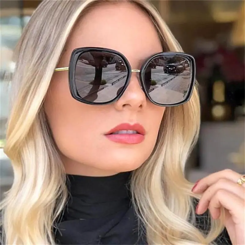 Luxury Brand Square Glasses 2019 Women Big Sunglasses Black Oversized Shades Big Frame Sun Glasses Mens Fashion Designer Sunnies
Luxury Brand Square Glasses 2019 Women Big Sunglasses Black Oversized Shades Big Frame Sun Glasses Mens Fashion Designer Sunnies
