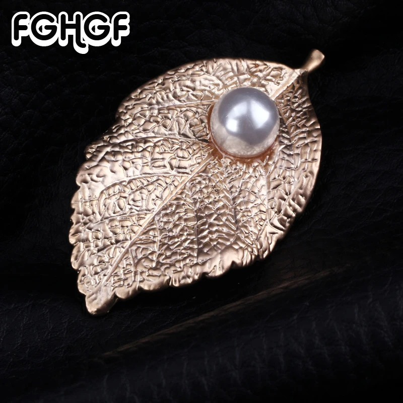 FGHGF2018 Japan and South Korea fashion simple retro leaves delicate pearl brooch temperament suit coat wild brooch accessories
FGHGF2018 Japan and South Korea fashion simple retro leaves delicate pearl brooch temperament suit coat wild brooch accessories