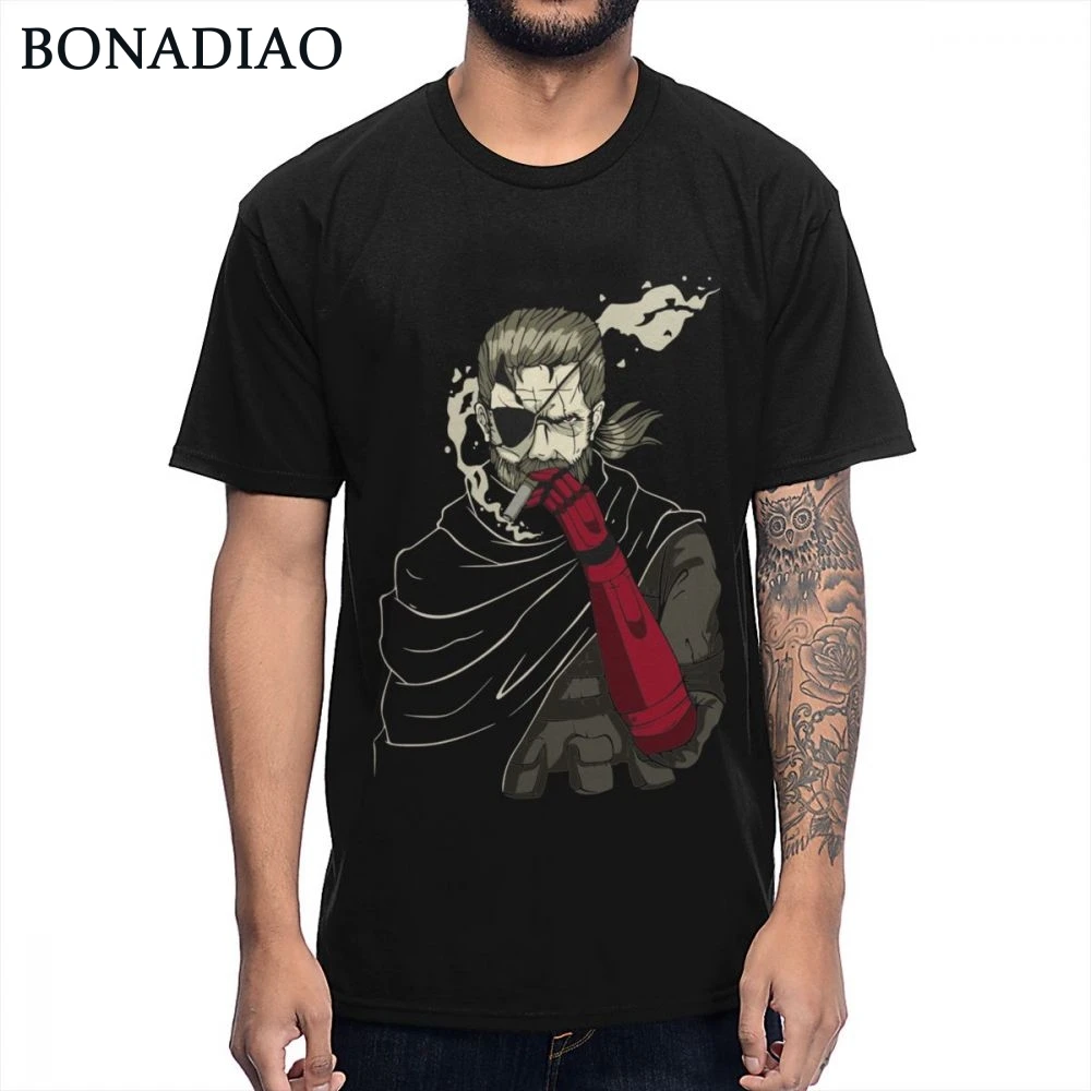 MGS Metal Gear Solid 5 Boss T Shirt Round Collar Vintage Style The Phantom Pain T-Shirt Male Camiseta Plus Size
MGS Metal Gear Solid 5 Boss T Shirt Round Collar Vintage Style The Phantom Pain T-Shirt Male Camiseta Plus Size