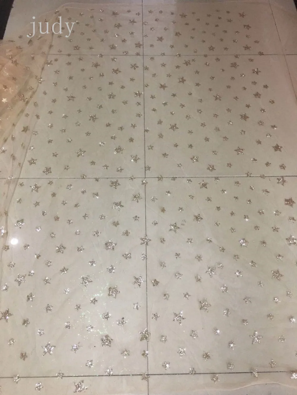 Free shipping Free shipping HL0272# Pale gold star apricot mesh African cloth glitter powder for wedding party wedding dress
Free shipping Free shipping HL0272# Pale gold star apricot mesh African cloth glitter powder for wedding party wedding dress
