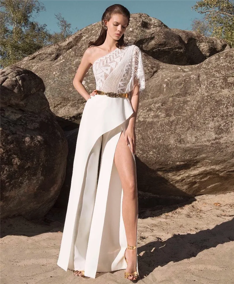 White Elegant One Shoulder Slitted Fashion Celebrity Women's Jumpsuit Evening Party Rompers Jumpsuit
White Elegant One Shoulder Slitted Fashion Celebrity Women's Jumpsuit Evening Party Rompers Jumpsuit