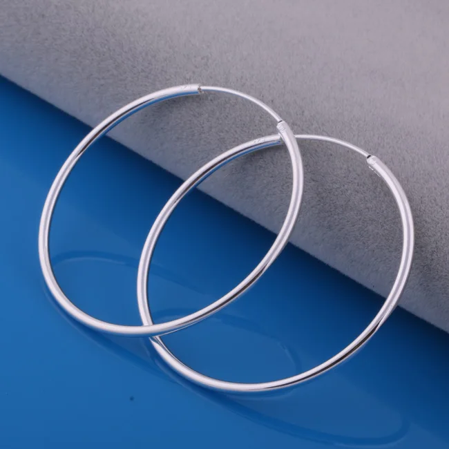 E042 Wholesale silver plated earrings,Free shipping silver plated fashion jewelry ,Smooth Round Earrings E042 /abraisya bslakjsa
E042 Wholesale silver plated earrings,Free shipping silver plated fashion jewelry ,Smooth Round Earrings E042 /abraisya bslakjsa