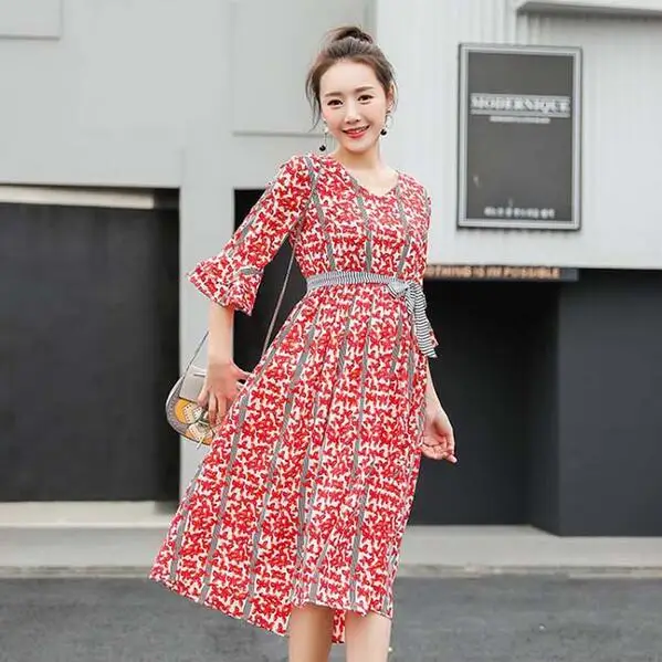 Floral Maternity Party Blouse Ruffle Sleeve Ties Waist V Neck Summer Fashion Clothes for Pregnant Women Elegant Pregnancy DF670
Floral Maternity Party Blouse Ruffle Sleeve Ties Waist V Neck Summer Fashion Clothes for Pregnant Women Elegant Pregnancy DF670