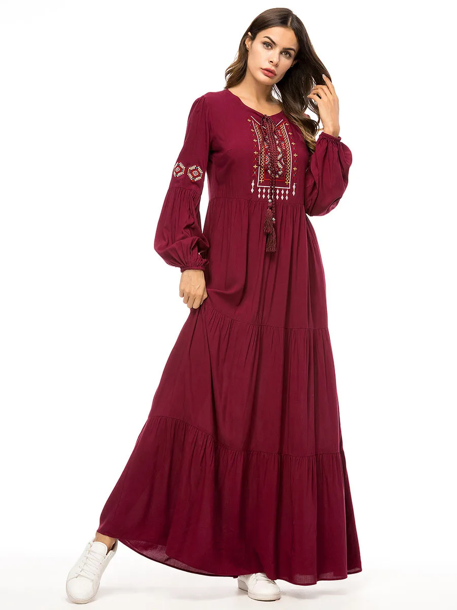 Elegant Embroidery Abaya Maxi Dress Long Sleeve Muslim Long Robe Gowns Vestidos Kimono Middle East Ramadan Islamic Clothing
Elegant Embroidery Abaya Maxi Dress Long Sleeve Muslim Long Robe Gowns Vestidos Kimono Middle East Ramadan Islamic Clothing