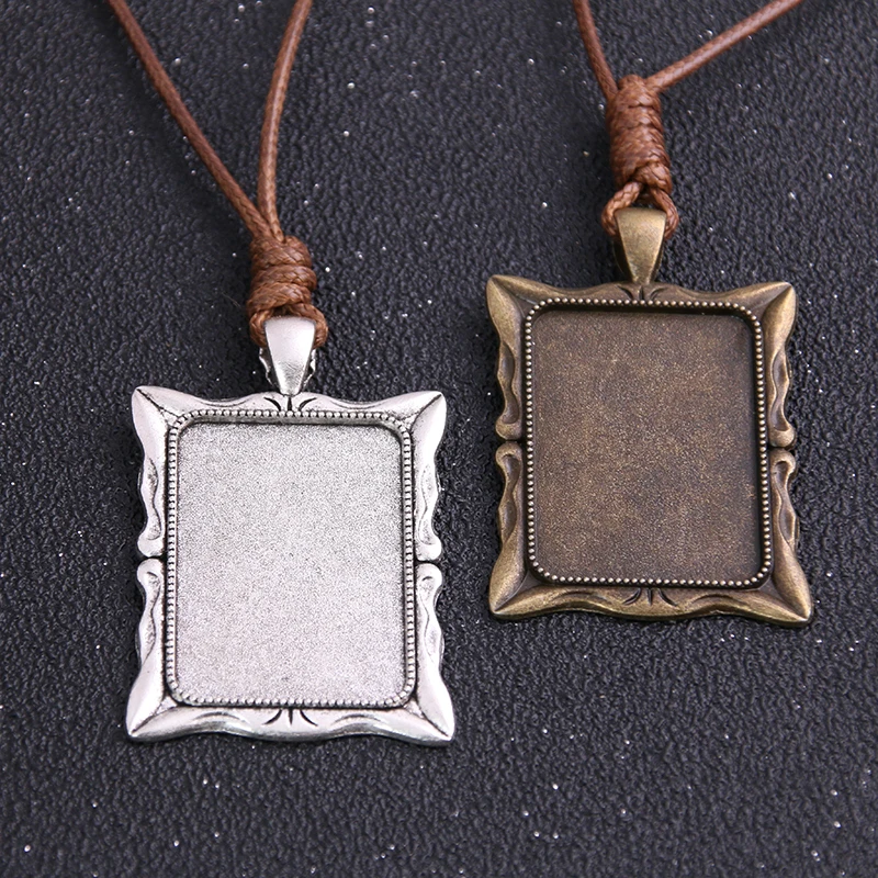 1pcs Zinc Alloy Two Color 23*33mm Square Cabochon Settings Blank Cameo Pendant Base Trays With Leather Cord For Jewelry Making
1pcs Zinc Alloy Two Color 23*33mm Square Cabochon Settings Blank Cameo Pendant Base Trays With Leather Cord For Jewelry Making