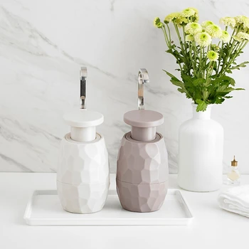 400Ml Creative One-Hand Soap Dispenser Facial Cleanser Shower Gel Bottle Environmentally Friendly For Home Hotel Bathroom
400Ml Creative One-Hand Soap Dispenser Facial Cleanser Shower Gel Bottle Environmentally Friendly For Home Hotel Bathroom
