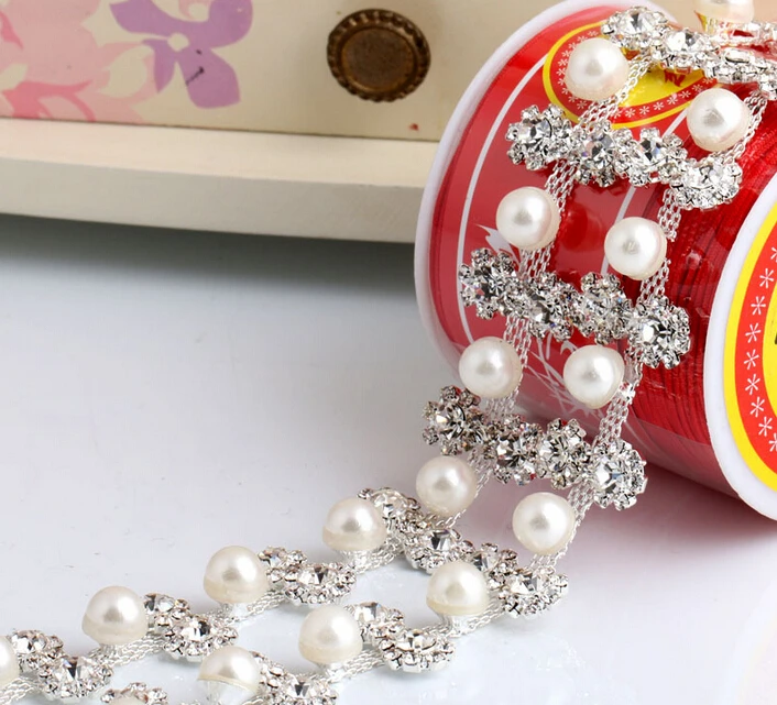 1Yard Pearl Crystal White Rhinestone Bridal Trim Garments Accessory Fashion Chain Silver KW0161
1Yard Pearl Crystal White Rhinestone Bridal Trim Garments Accessory Fashion Chain Silver KW0161