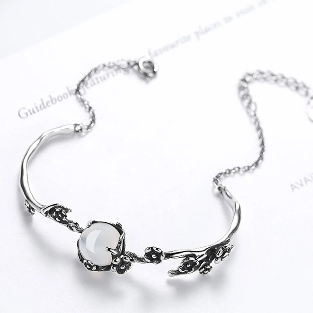 Vintage Antique Silver Color natural stone cat eye moon plum blossom bangle charm bracelets for women charms jewelry
Vintage Antique Silver Color natural stone cat eye moon plum blossom bangle charm bracelets for women charms jewelry