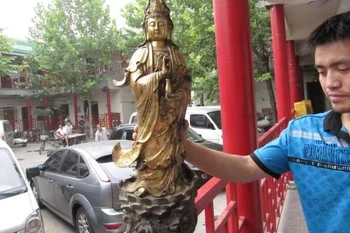 China Bronze South Sea Drip Bodhisattva Kwan-Yin Guan Yin on Lotus Buddha Statue 
China Bronze South Sea Drip Bodhisattva Kwan-Yin Guan Yin on Lotus Buddha Statue