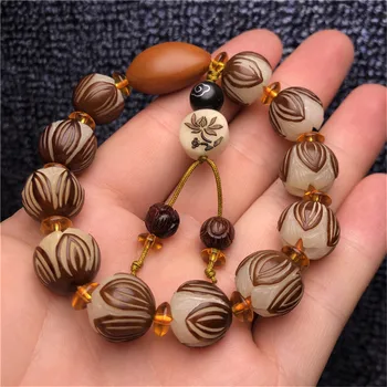 Natural White Bodhi Root Carved Bracelets Hand Carved Bodhi Seed Beads Single Circle Lotus Bracelet for Men and Women Wholesale
Natural White Bodhi Root Carved Bracelets Hand Carved Bodhi Seed Beads Single Circle Lotus Bracelet for Men and Women Wholesale