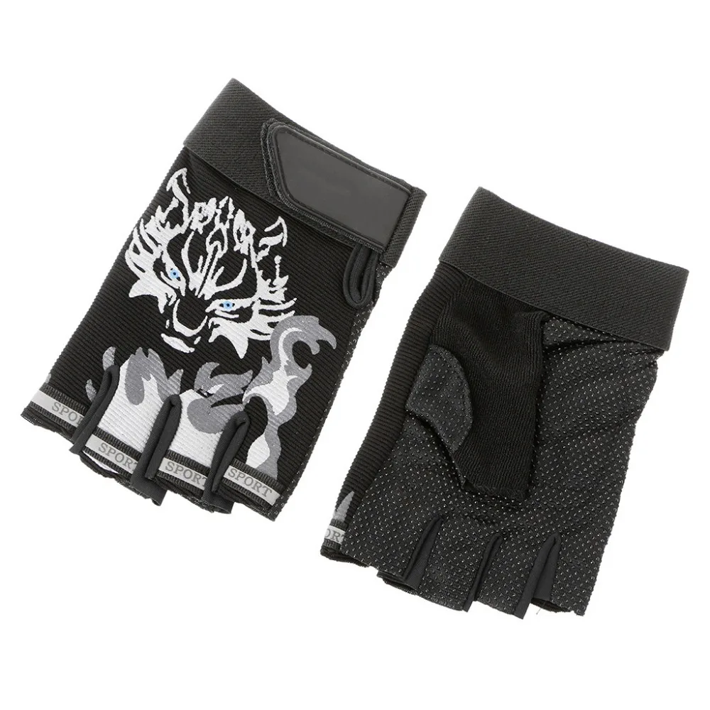 New Sport Gloves for Kids Semi-finger Wolf Print Glove Children Mittens Anti-slip Boys Girl Fingerless Gloves for Kid Women,Men
New Sport Gloves for Kids Semi-finger Wolf Print Glove Children Mittens Anti-slip Boys Girl Fingerless Gloves for Kid Women,Men
