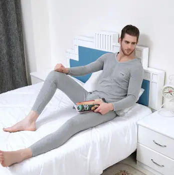 (1 Set) New winter collection high quality cotton men's long johns thermal underwear four colors warm breathable men underwear
(1 Set) New winter collection high quality cotton men's long johns thermal underwear four colors warm breathable men underwear