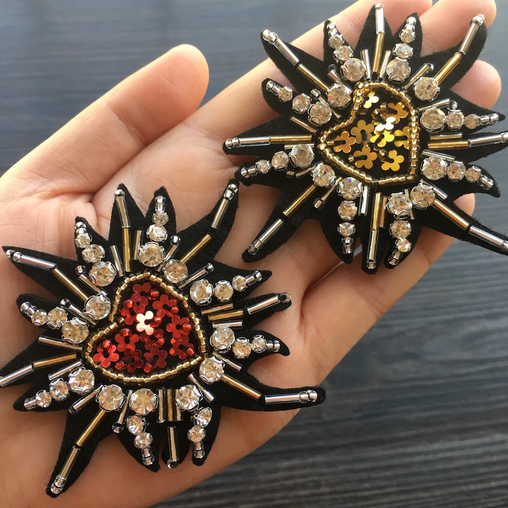 1PCS Colorful Rhinestone Beaded Sequins Small Patches for Clothing Sewing on Bead Applique Shoes DIY Decoration Patches LSHB644
1PCS Colorful Rhinestone Beaded Sequins Small Patches for Clothing Sewing on Bead Applique Shoes DIY Decoration Patches LSHB644