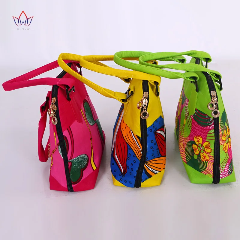 High Quality Bazin Riche African Wax Prints Fabric Women Fashion Hand Bag for Party Super Wax Hollandais with Hand Bag WYB410-2
High Quality Bazin Riche African Wax Prints Fabric Women Fashion Hand Bag for Party Super Wax Hollandais with Hand Bag WYB410-2
