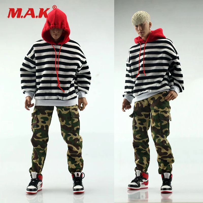 1/6 Scale fashion action figure Black and white stripes Sweatshirt with hat for SEUNGRI head 12" figure body
1/6 Scale fashion action figure Black and white stripes Sweatshirt with hat for SEUNGRI head 12" figure body