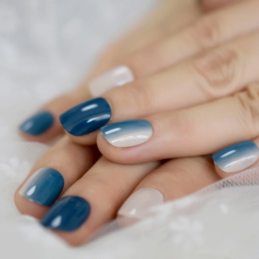 Fashion Artificial Nails Ombre Faux Ongles Blue Nude Gradient Short Daily Decoration Fingernails with Glue tabs 24 Kit
Fashion Artificial Nails Ombre Faux Ongles Blue Nude Gradient Short Daily Decoration Fingernails with Glue tabs 24 Kit