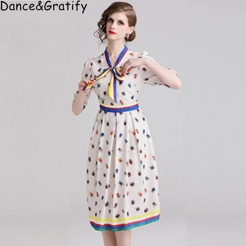 High Quality New 2019 Fashion Designer Runway Dress Women's Half Sleeve Insect Print Bow Collar Mid Calf Party Dress
High Quality New 2019 Fashion Designer Runway Dress Women's Half Sleeve Insect Print Bow Collar Mid Calf Party Dress