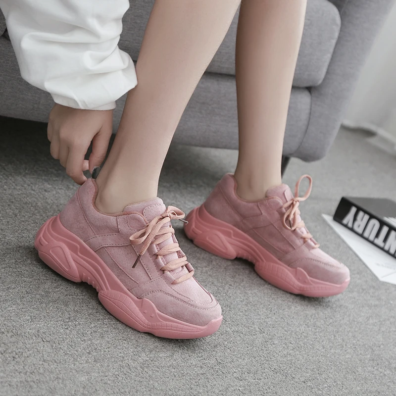 2019 autumn The New high quality woman Sneakers Fashion Black Warm Women's shoes woman Casual Shoes zapatos de mujer B3-58
2019 autumn The New high quality woman Sneakers Fashion Black Warm Women's shoes woman Casual Shoes zapatos de mujer B3-58