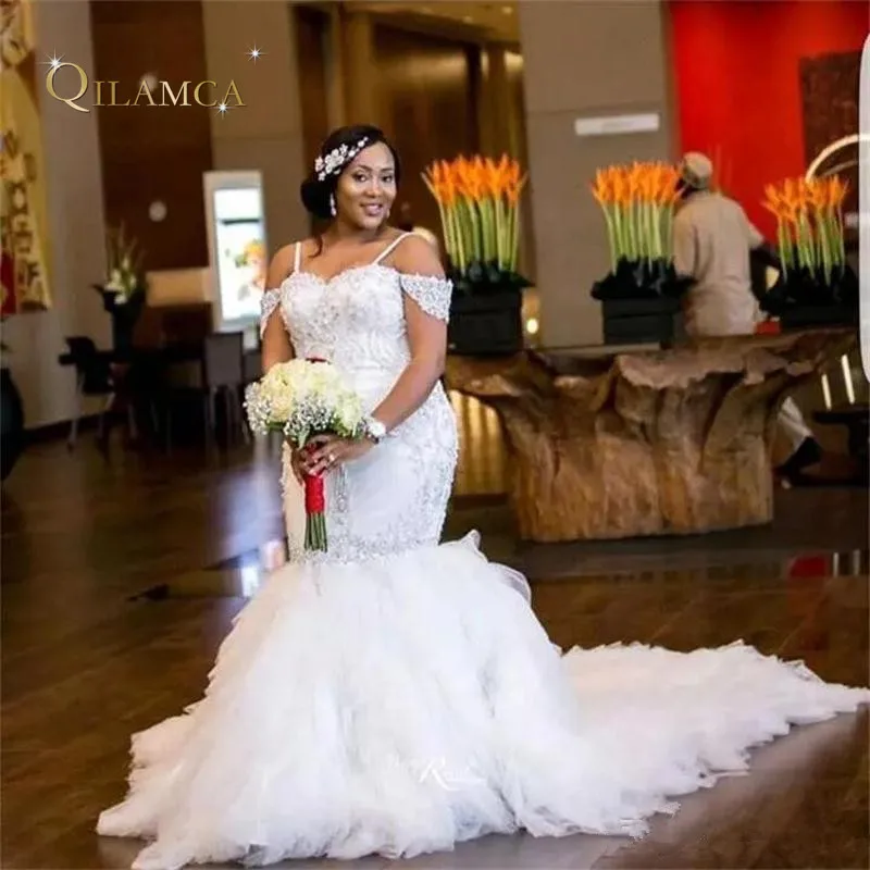 african-plus-size-wedding-dresses-spaghetti-straps-lace-appliques-beadding-capped-mermaid-wedding-dress-tiered-tulle-long-bridal-gowns