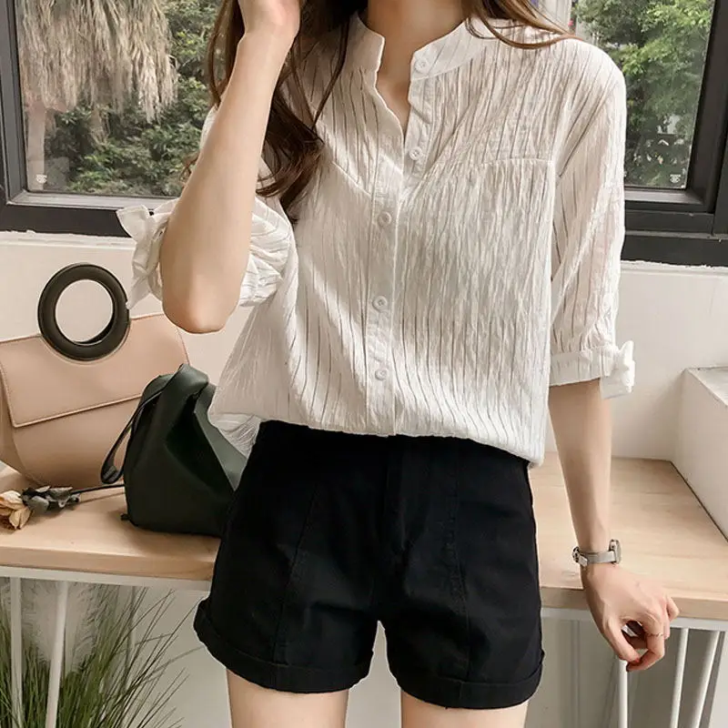 2019 Summer Women White Blouse Shirt Korean Spring Fashion Striped Casual Half Sleeve Plus Size Shirt Tops Women Female
2019 Summer Women White Blouse Shirt Korean Spring Fashion Striped Casual Half Sleeve Plus Size Shirt Tops Women Female