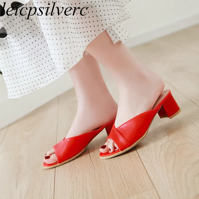 Women Slippers Med Heels Pu Peep Toe Slip on Thick Heel 2019 New Sexy Fashion Outside Casual Summer Spring Black Big Size 34-43
Women Slippers Med Heels Pu Peep Toe Slip on Thick Heel 2019 New Sexy Fashion Outside Casual Summer Spring Black Big Size 34-43