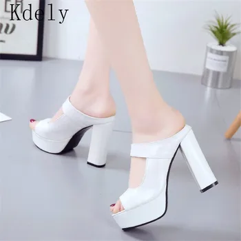 Plus Size 35-39 Open Toe Platform Shoes Summer High-heeled Patent Leather Slides Women High Heels Ladies
Plus Size 35-39 Open Toe Platform Shoes Summer High-heeled Patent Leather Slides Women High Heels Ladies