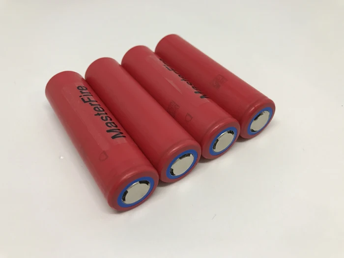 20pcs/lot New Original Sanyo 18650 NCR18650GA 3.7V 3500mAh Rechargeable Battery Lithium Batteries 10A Discharge
20pcs/lot New Original Sanyo 18650 NCR18650GA 3.7V 3500mAh Rechargeable Battery Lithium Batteries 10A Discharge