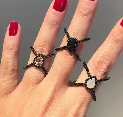 Black gold black cubic zirconia cz color elegant women finger rings fashion micro pave Criss cross X wedding black ring
Black gold black cubic zirconia cz color elegant women finger rings fashion micro pave Criss cross X wedding black ring