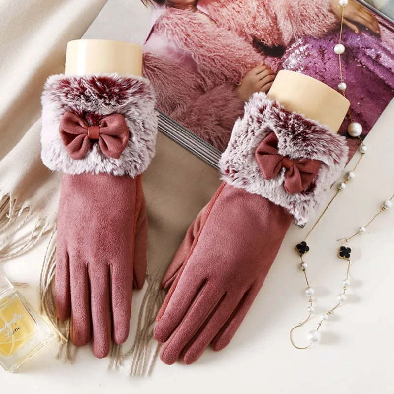 Winter Women's Clothing Accessories Elegant Suede Glove Warm Bow Driving Soft Mittens Wrist Female Touched Screen Gloves
Winter Women's Clothing Accessories Elegant Suede Glove Warm Bow Driving Soft Mittens Wrist Female Touched Screen Gloves
