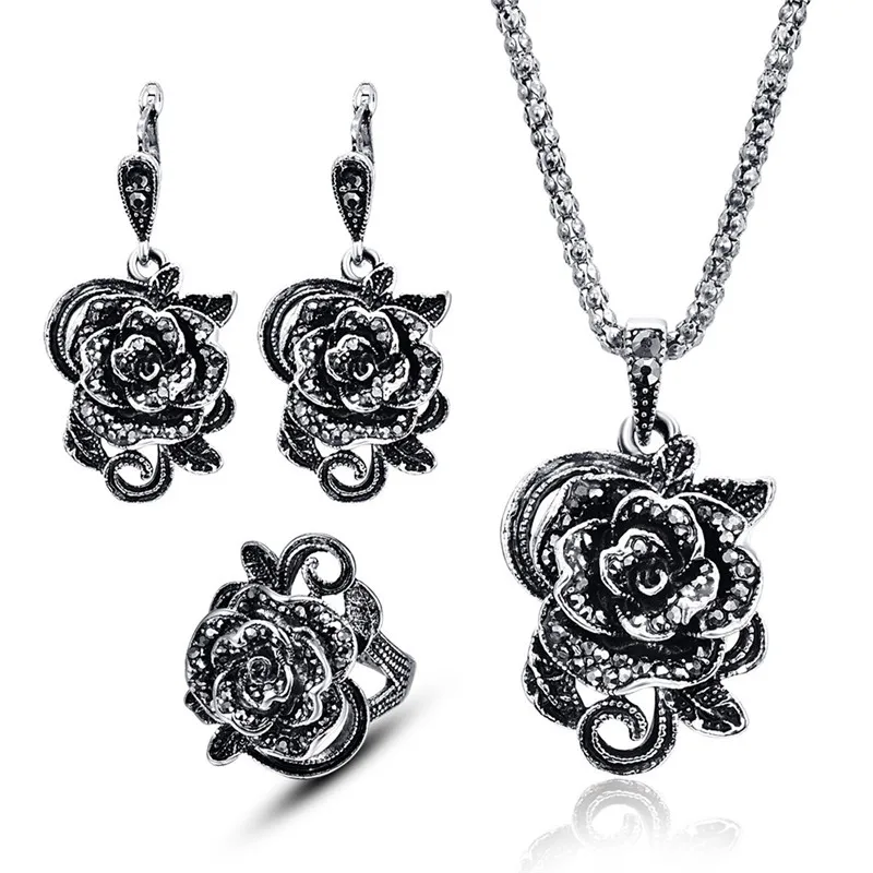 3Pcs Vintage Silver Color Jewellery Set Fashion Black Crystal Rose Flower Jewelry Sets For Women Wedding Party Gift
3Pcs Vintage Silver Color Jewellery Set Fashion Black Crystal Rose Flower Jewelry Sets For Women Wedding Party Gift