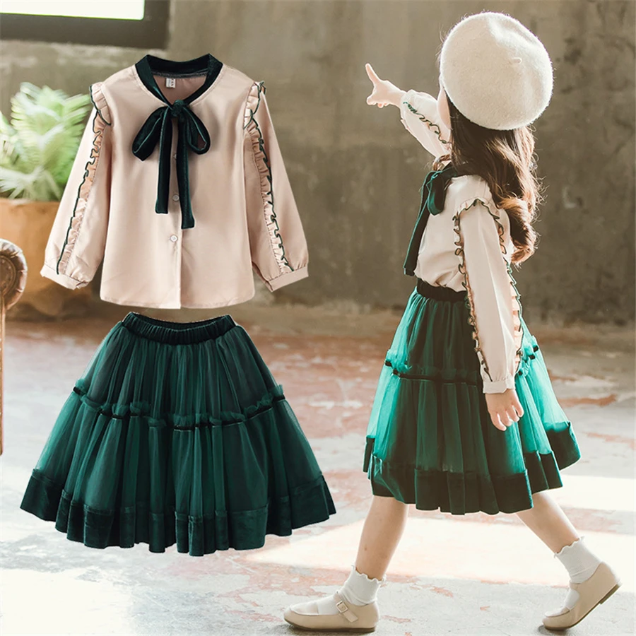 Designer boutique kids clothing girls outfits 2 pieces full sleeve blouse & retro Emerald dress set girls clothes 10 12 year
Designer boutique kids clothing girls outfits 2 pieces full sleeve blouse & retro Emerald dress set girls clothes 10 12 year