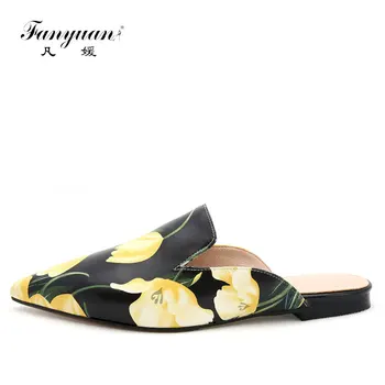 Fanyuan Genuine Leather Women Mules Fashion Summer Slippers Sexy Printed Pointed toe Slipper Sandal Shoes Low heel flip flops
Fanyuan Genuine Leather Women Mules Fashion Summer Slippers Sexy Printed Pointed toe Slipper Sandal Shoes Low heel flip flops