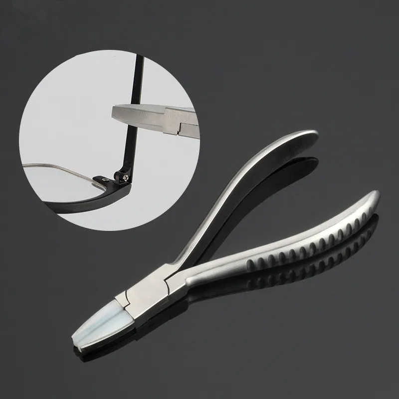 Best Quality Glasses Plier Stainless Steel Prevent Injury Flat Nylon Jaw Pliers for DIY Jewelry Tools glasses adjusting plier
Best Quality Glasses Plier Stainless Steel Prevent Injury Flat Nylon Jaw Pliers for DIY Jewelry Tools glasses adjusting plier