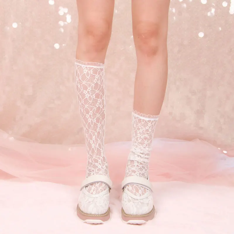 Korea ins net red lace small lace in tube socks wild thin section calf socks Lolita piled socks women
Korea ins net red lace small lace in tube socks wild thin section calf socks Lolita piled socks women