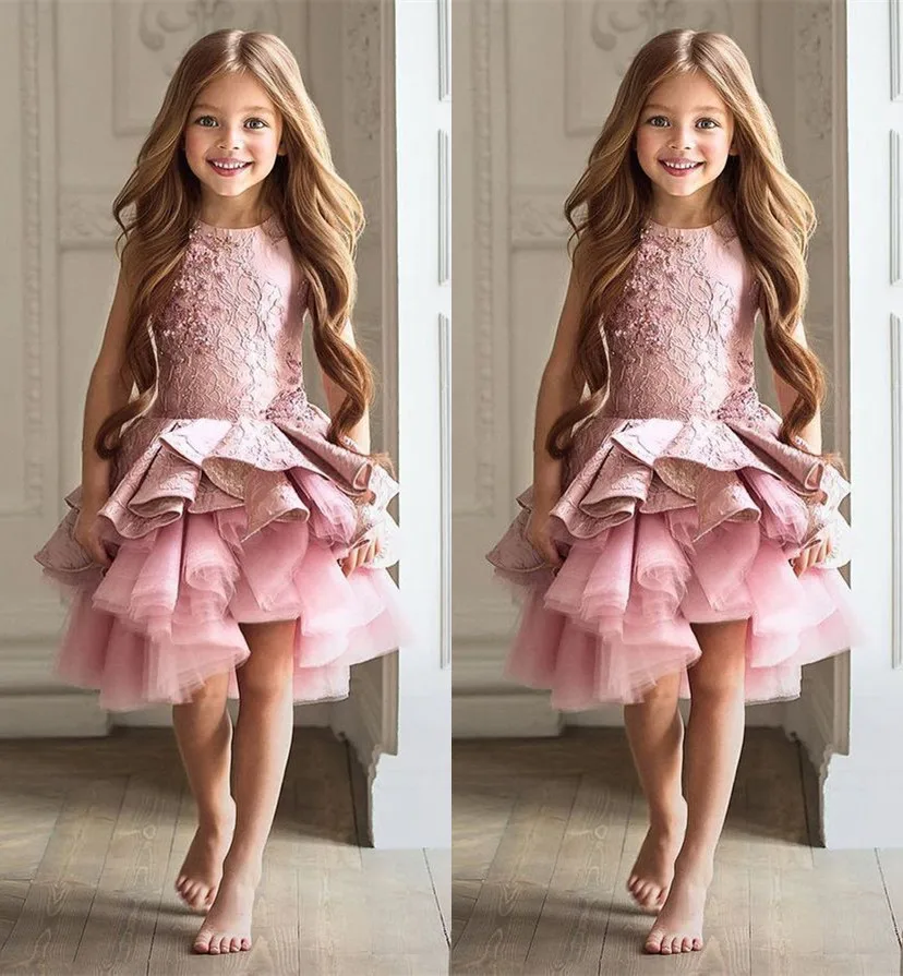 Blush pink flower girl dress lace beaded knee-length toddler graduation gown baby 1st birthday party outwear for prom evening 
Blush pink flower girl dress lace beaded knee-length toddler graduation gown baby 1st birthday party outwear for prom evening