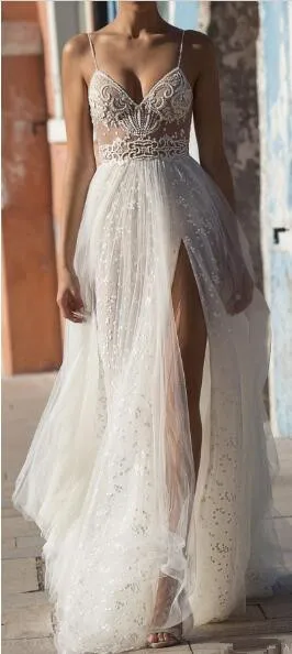 2019 Sexy Bohemian Wedding Dresses Side Split Spaghetti Backless Sequin Lace Illusion Bodice Tulle Party Bridal Wedding Gowns 
2019 Sexy Bohemian Wedding Dresses Side Split Spaghetti Backless Sequin Lace Illusion Bodice Tulle Party Bridal Wedding Gowns