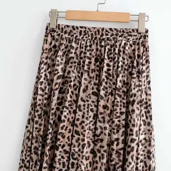 2019 sexy trendy leopard skirt women streetwear midi pleated skirt bottom female casual print skirt summer high fashion
2019 sexy trendy leopard skirt women streetwear midi pleated skirt bottom female casual print skirt summer high fashion