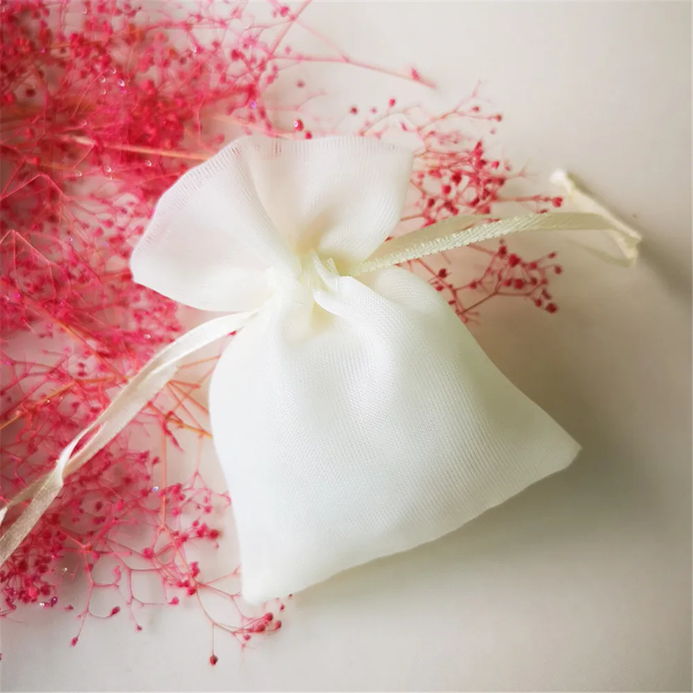 10Pcs Solid Pearl Yarn Drawstring Jewelry Wedding Birthday Decoration Storage Bag Candy Drawstring pocket DIY Gift Chocolate Bag
10Pcs Solid Pearl Yarn Drawstring Jewelry Wedding Birthday Decoration Storage Bag Candy Drawstring pocket DIY Gift Chocolate Bag