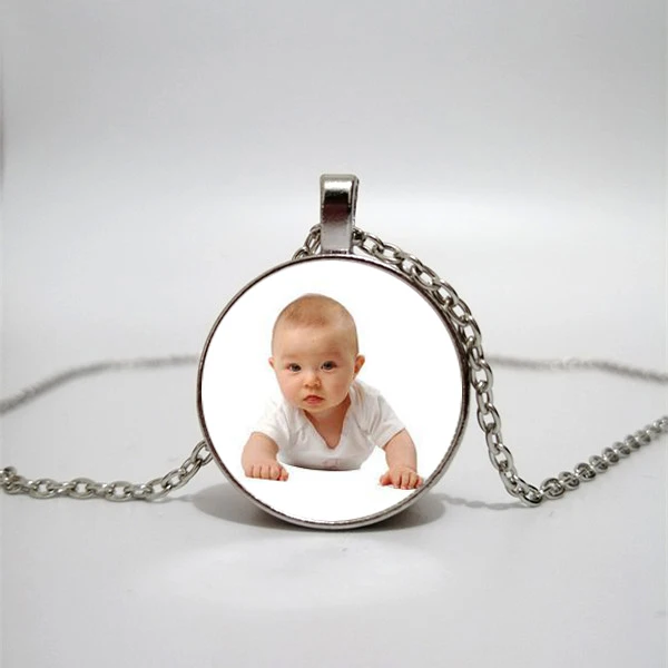 Handmade custom Necklace family photos baby children father and mother brothers and sisters grandparents Necklace private custom
Handmade custom Necklace family photos baby children father and mother brothers and sisters grandparents Necklace private custom