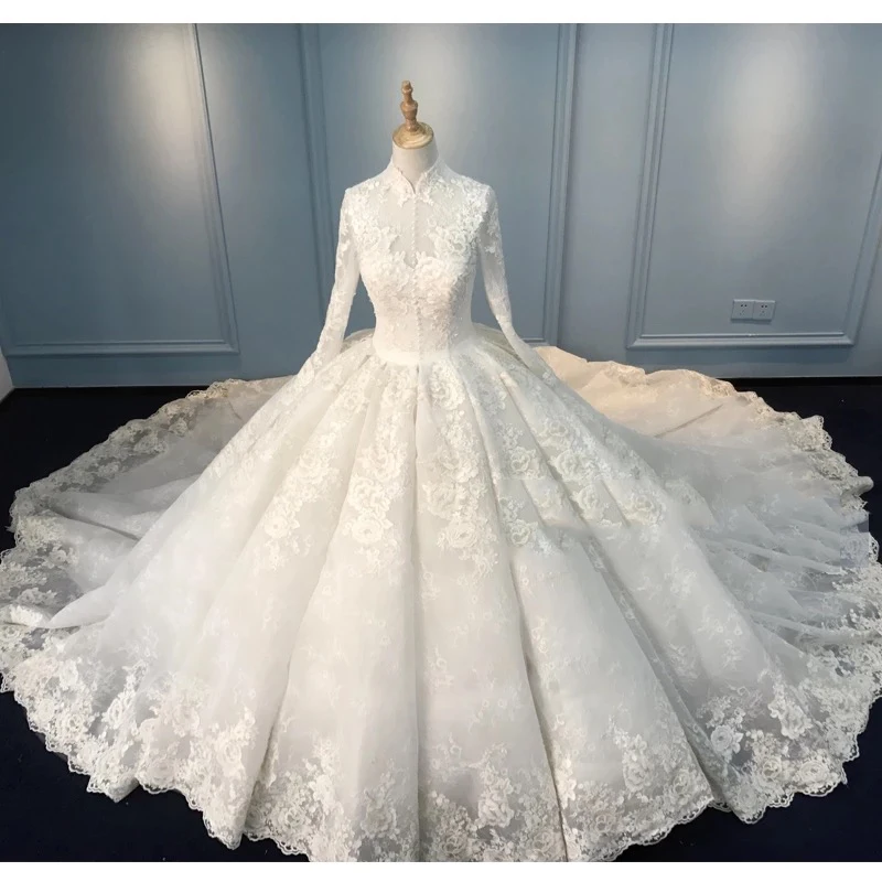 robe de mariee 2019 Bridal Dresses Long Sleeves Bridal Gowns Buttons Sheer Neckline vestidos de noiva Wedding Gown Appliques
robe de mariee 2019 Bridal Dresses Long Sleeves Bridal Gowns Buttons Sheer Neckline vestidos de noiva Wedding Gown Appliques