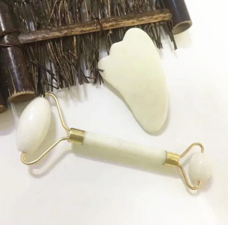 Rose Quartz Roller Slimming Face Massager Lifting Tool Natural Jade Facial Massage Roller Stone Skin Massage Beauty Care Set
Rose Quartz Roller Slimming Face Massager Lifting Tool Natural Jade Facial Massage Roller Stone Skin Massage Beauty Care Set