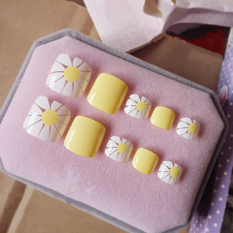 Shiny Bright Yellow False Nails White Sunflower Patterns Toe Nail Cute Lady Toenails Press On Nail 24Pcs T014
Shiny Bright Yellow False Nails White Sunflower Patterns Toe Nail Cute Lady Toenails Press On Nail 24Pcs T014