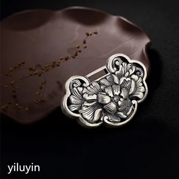 KJJEAXCMY S990 cut - out lace open rich and pure silver Thai silver antique sweater pendant
KJJEAXCMY S990 cut - out lace open rich and pure silver Thai silver antique sweater pendant