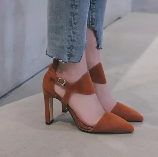 New Summer Women Shoes Pointed toe with Thick Heels Pumps Hollow Cross Ankle Buckle Strap Cover Heel Size 34,43 Solid Color
New Summer Women Shoes Pointed toe with Thick Heels Pumps Hollow Cross Ankle Buckle Strap Cover Heel Size 34,43 Solid Color