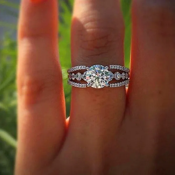 Cute Female Big Crystal Round Stone Ring Brilliant 925 Silver AAA Zircon Engagement Ring Vintage Party Wedding Rings For Women
Cute Female Big Crystal Round Stone Ring Brilliant 925 Silver AAA Zircon Engagement Ring Vintage Party Wedding Rings For Women