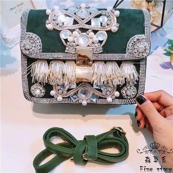 European Station Fashion Retro Baitao Oblique Crossing Small Square Bag Customized Water Diamond Bead-tassel Trendy Women
European Station Fashion Retro Baitao Oblique Crossing Small Square Bag Customized Water Diamond Bead-tassel Trendy Women